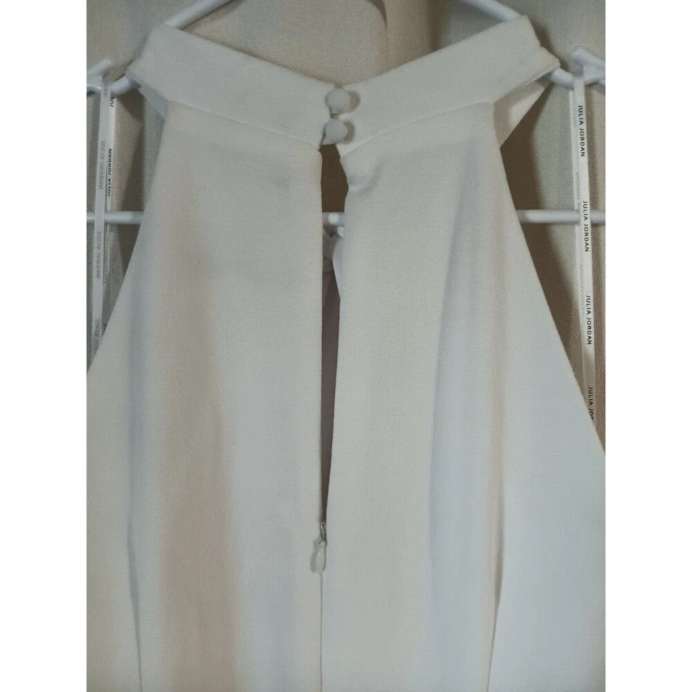 Julia Jordan Sz 8 Twist Halter Neck Jumpsuit  Sleeveless Keyhole Pocket Stretch - Picture 7 of 11